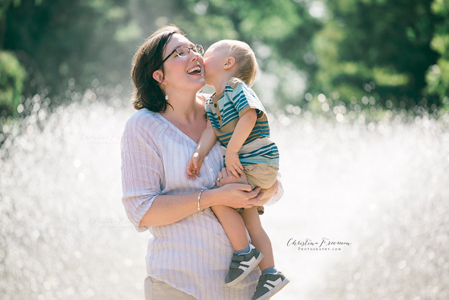 Glenview and Northbrook Family Photographer | Christina Freeman Photography | Mother and Son in front of fountain